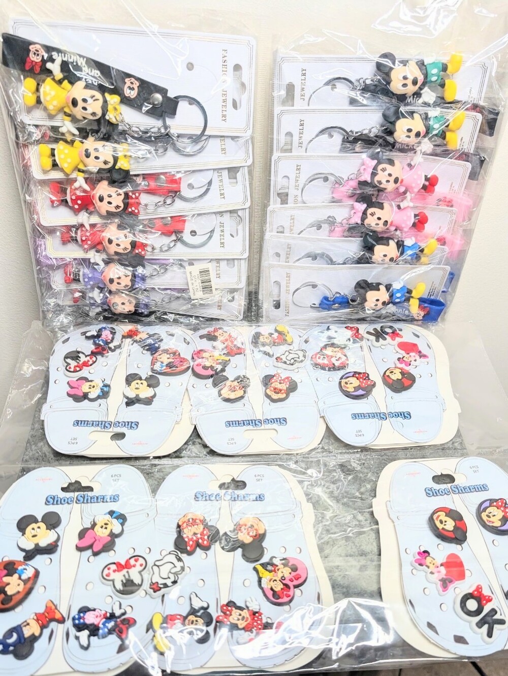 Mickey & Minnie Mouse 24-Piece Bundle| Keychains And Croc Charms| Gift Set